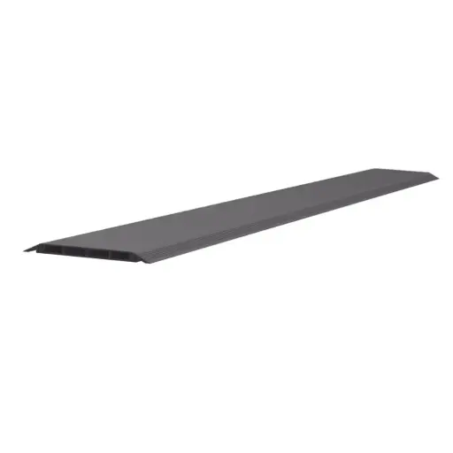 [AFR4BCBL6] Canaleta de Piso de 4 Vías, Material PVC Rígido, 6 ft de largo, 176 mm de Ancho, Color Negro